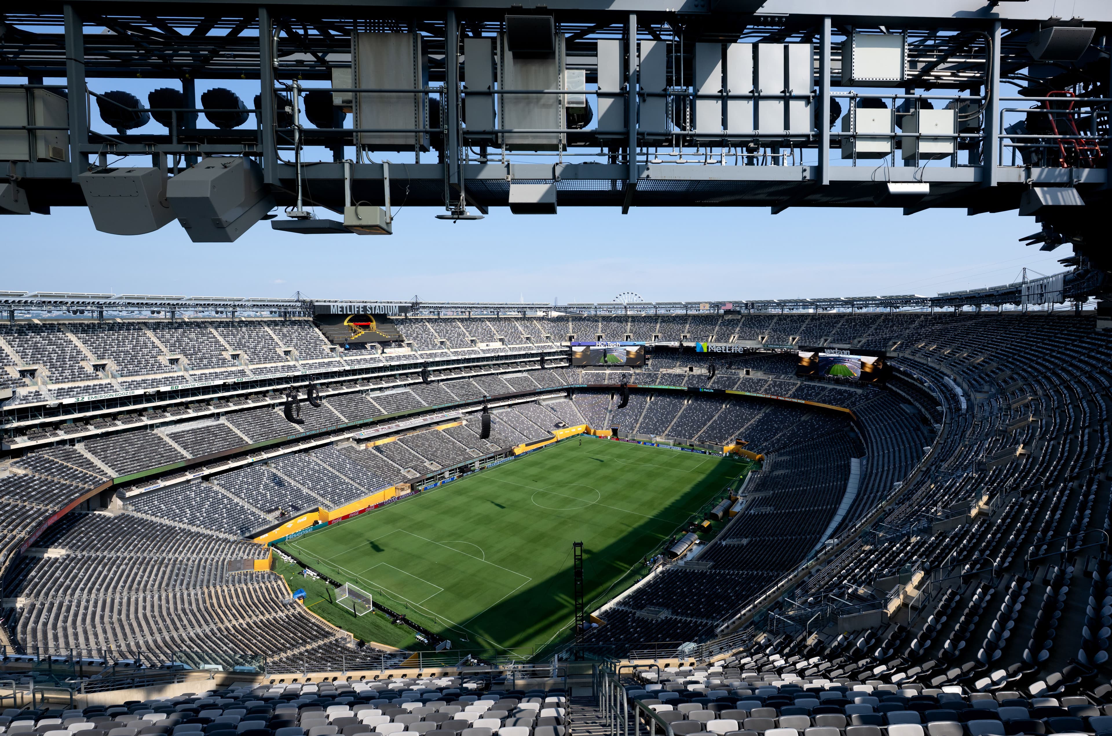 Най-скъпият билет за СП2026 достигна $11 000