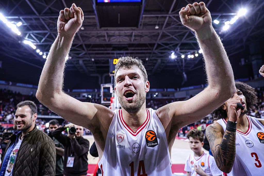 Везенков мечтае: Искам да напълним така залата и на националния отбор