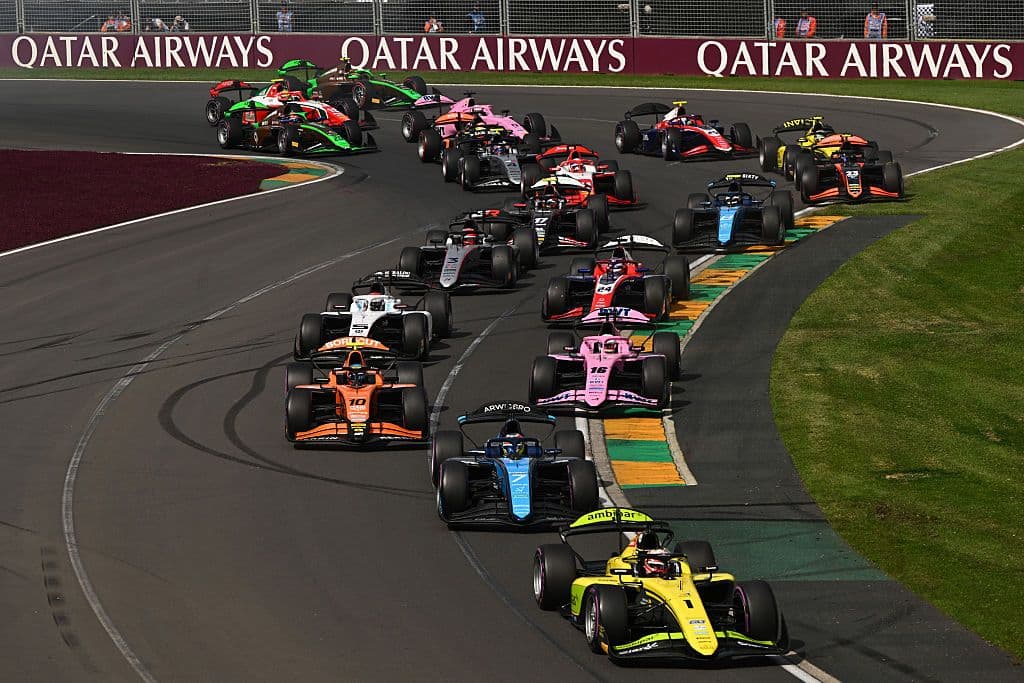 Формула 2 за пръв път в Северна Америка