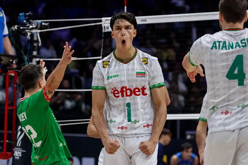 България стартира с мач срещу Украйна