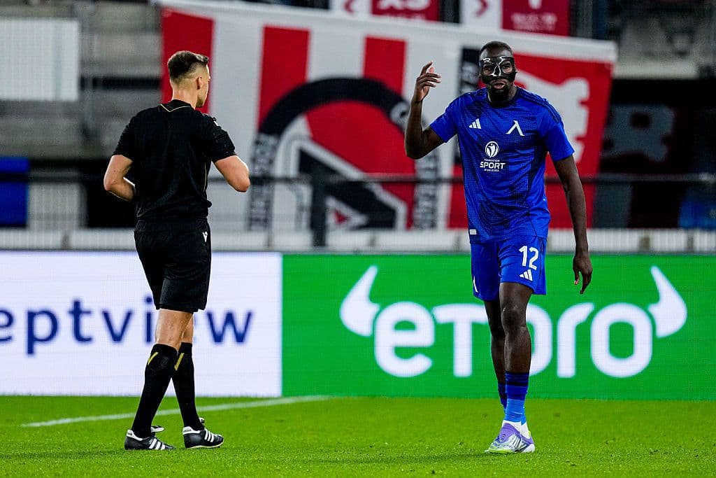 Сангаре се връща за дербито: Левски чака решение на Веласкес