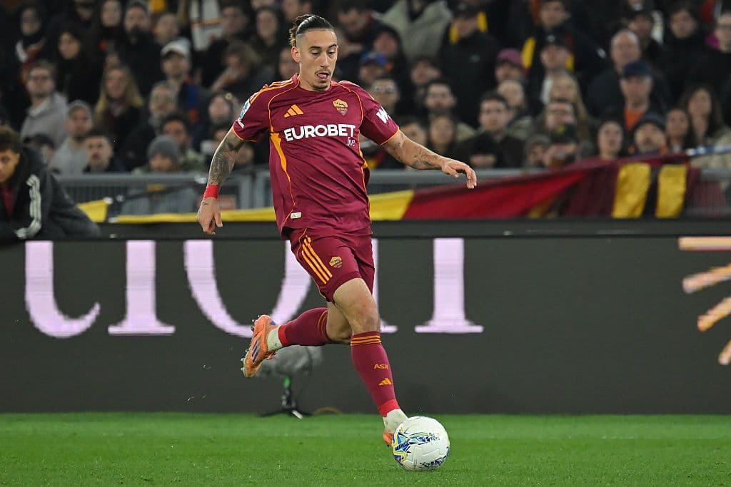 Цимикас се връща в Ливърпул