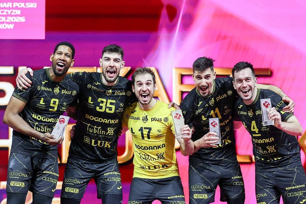 Алекс Грозданов изведе отбора му до финал