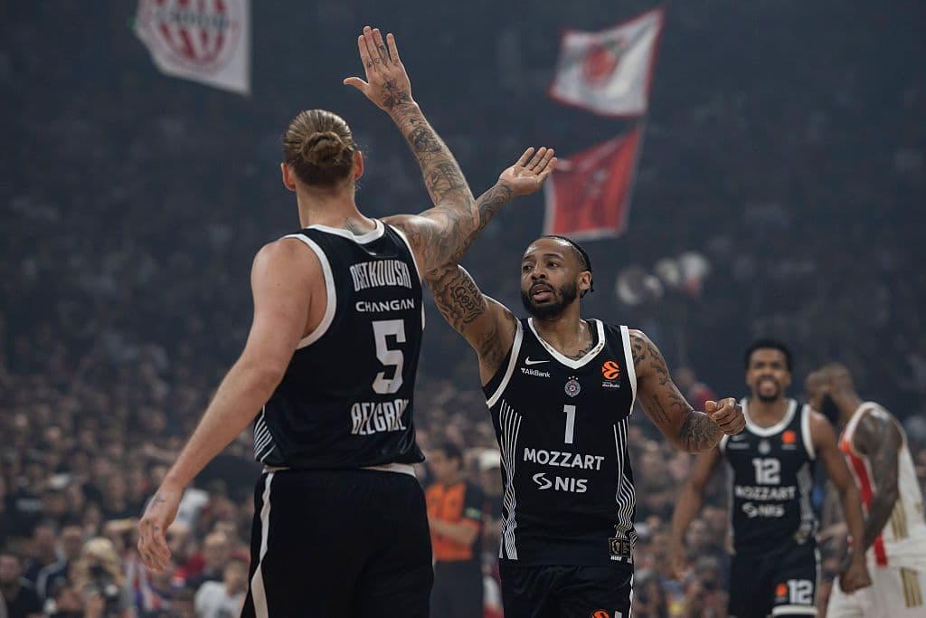 Партизан победи Цървена Звезда в дербито