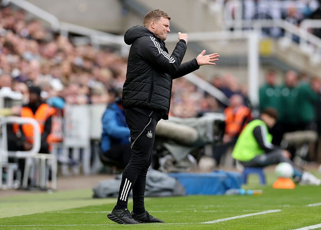 Бъдещето на Еди Хау остава неясно