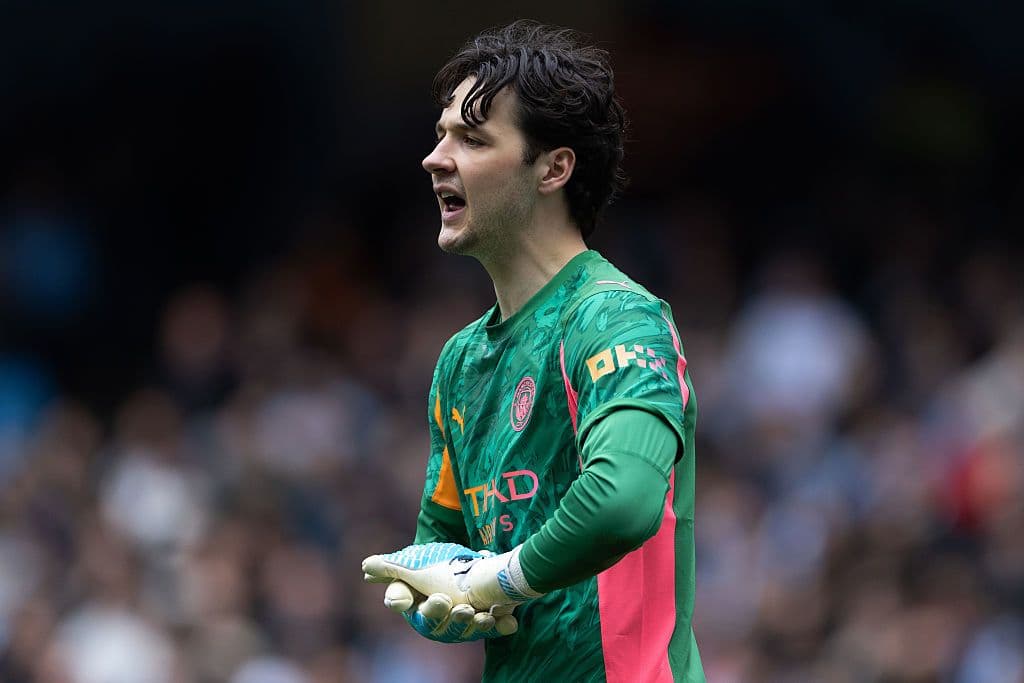 Джеймс Трафорд пред трансфер в Ювентус