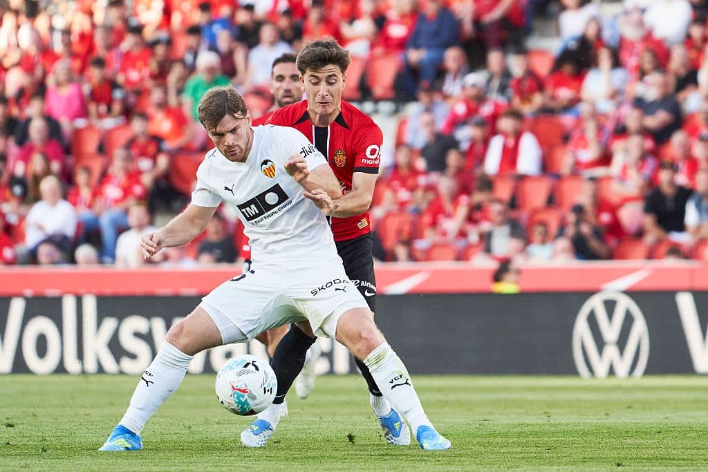 Валенсия с ценна точка като гост на Майорка