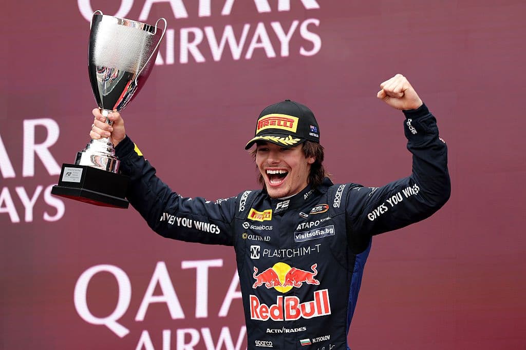 Никола Цолов с интересно интервю