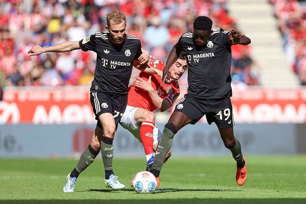 Байерн Мюнхен със звучен обрат