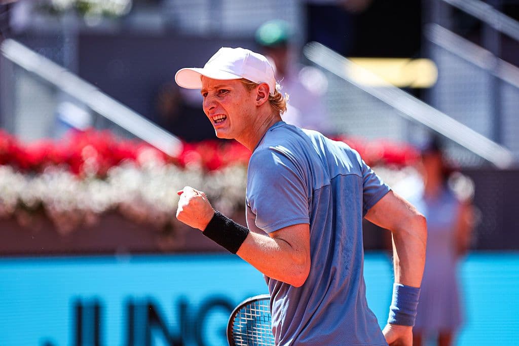 Яник Синер се класира напред в Мадрид