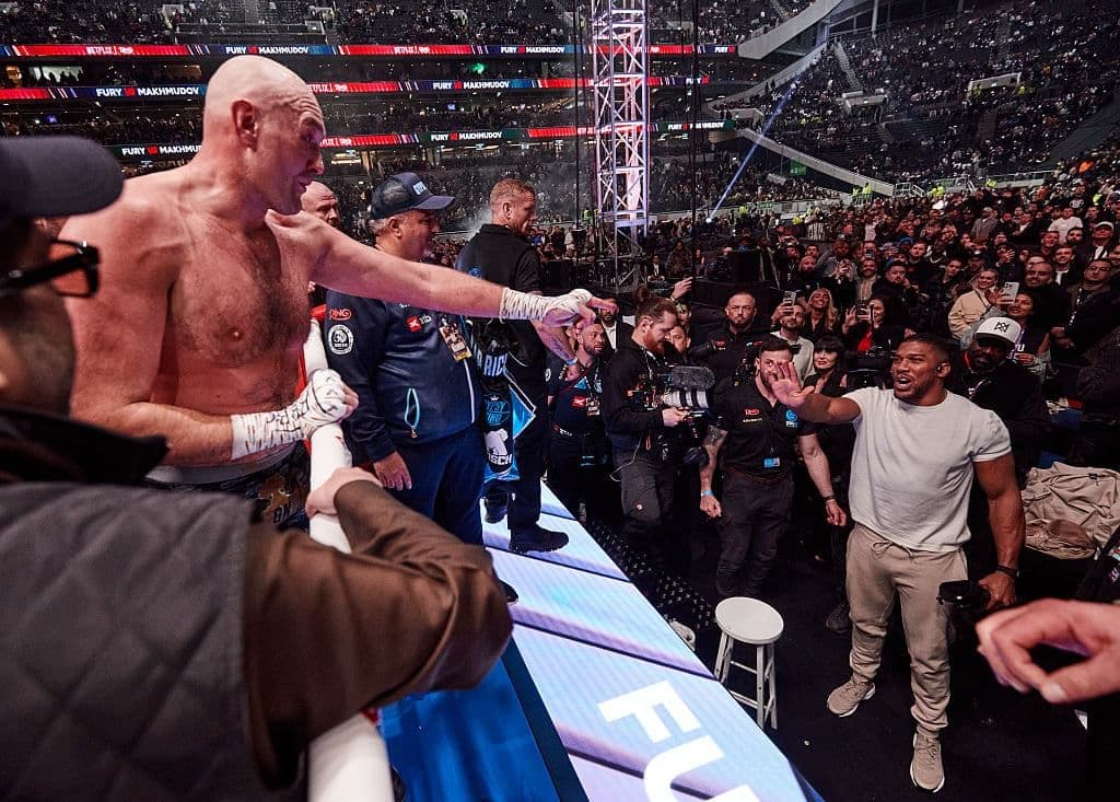 Антъни Джошуа срещу Тайсън Фюри