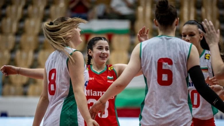 България U17 с три от три на Балканското първенство след категоричен успех над Косово