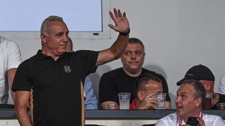 Христо Стоичков за войната между ФИФА и УЕФА