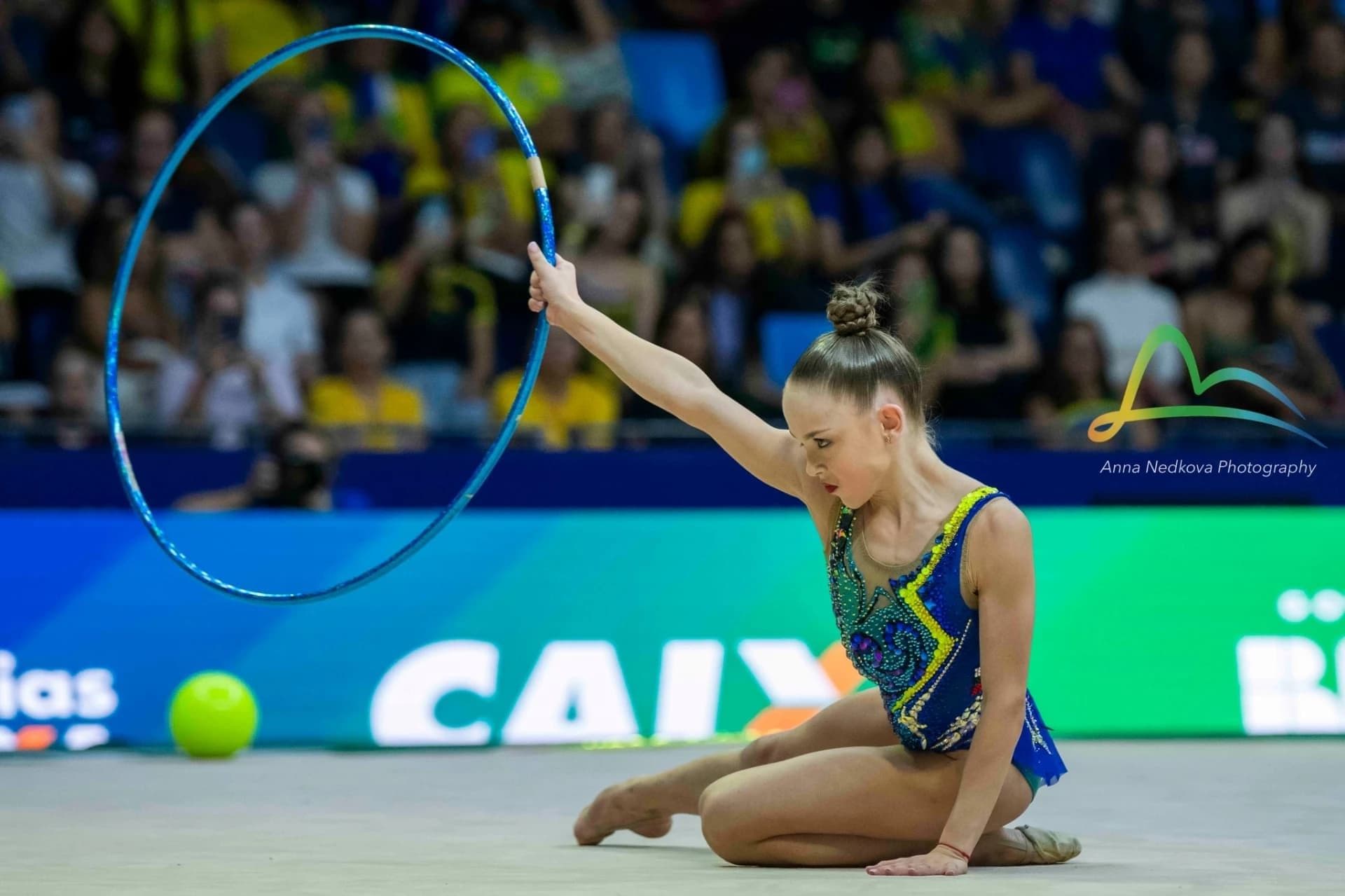 Финал за Стилияна Николова! Българката блесна с обръч на Световното по художествена гимнастика