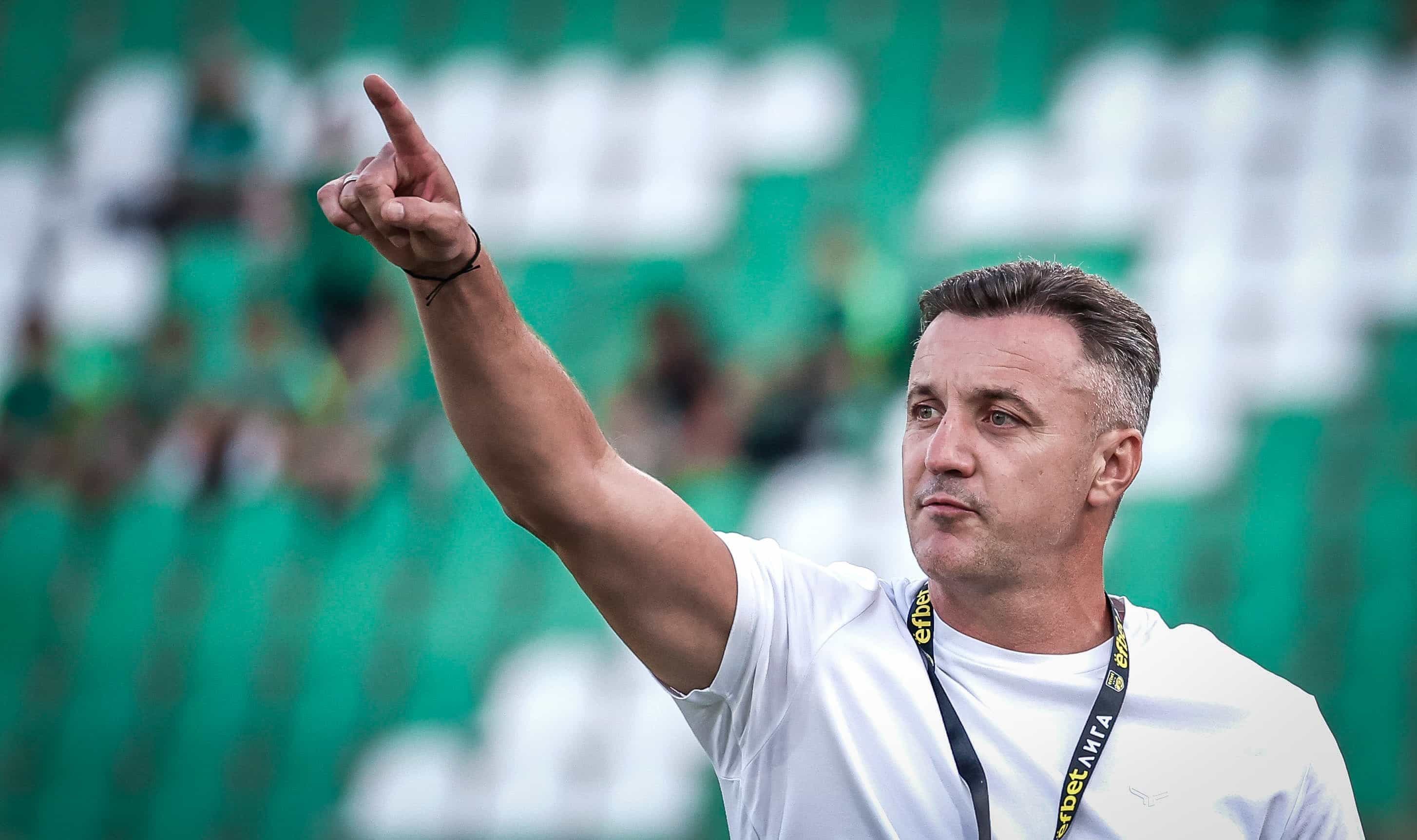 Генчев: Ако можех, щях да направя 10 смени на полувремето