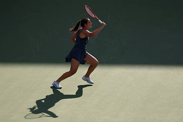 Ема Наваро срази Каролина Мухова и се класира на 1/8 финал на US Open
