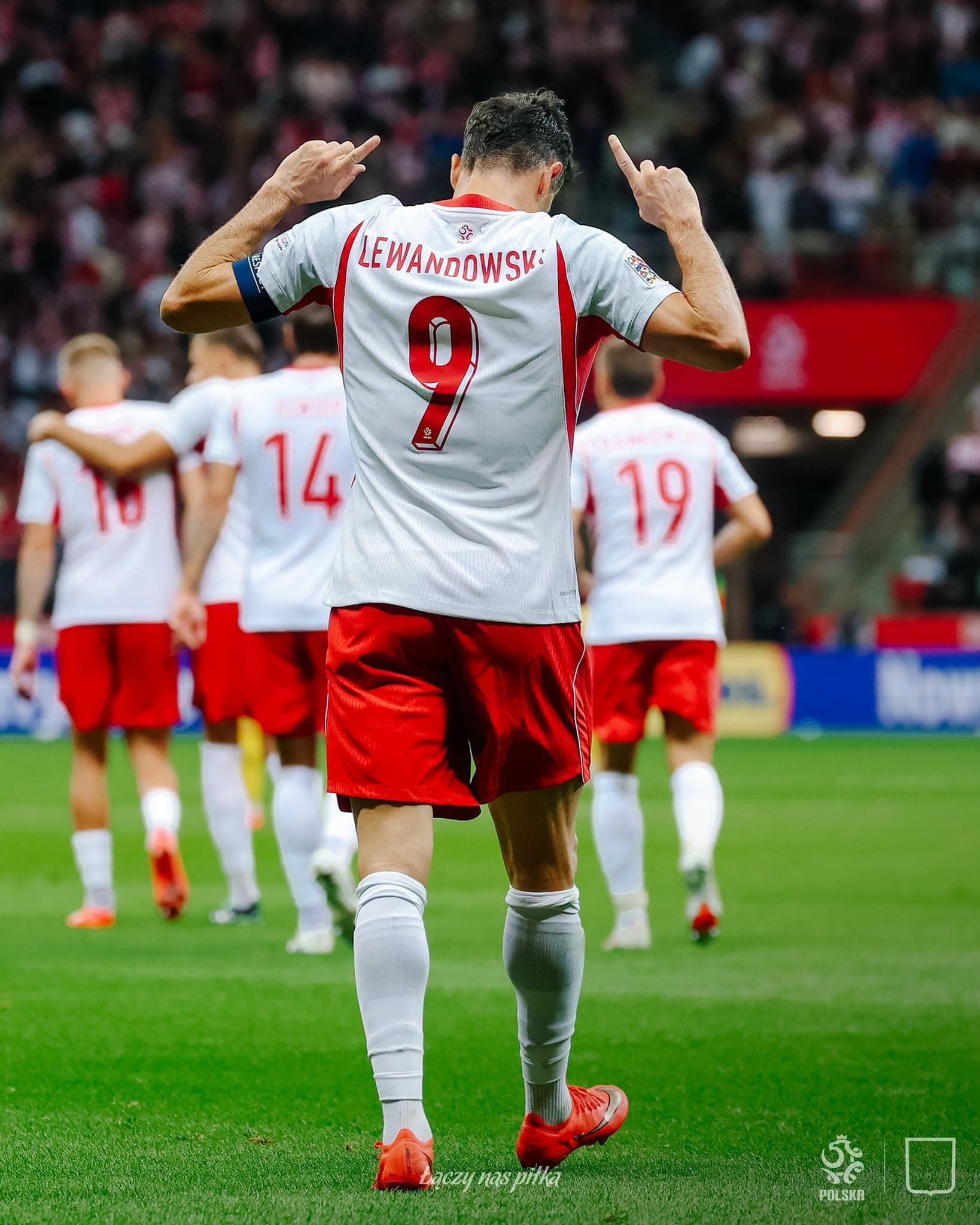 Полша разпиля Румъния с 6:0, Северна Ирландия изненада Украйна